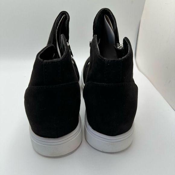 CUSHIONAIRE Women's Hart Hidden Wedge Sneaker 8 WIDE BLACK - Picture 4 of 7